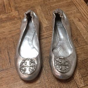 Tory Burch Reva Metallic Leather Flat